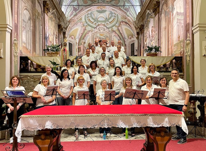 Crevoladossola: concerto di Natale del Coro Tre Ponti