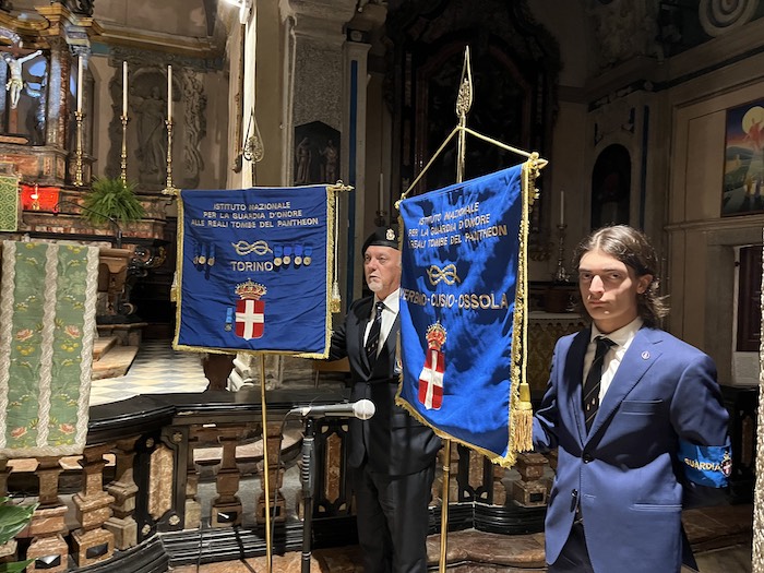 A Mergozzo la messa delle Guardie d’Onore alle reali tombe del Pantheon - Fotogallery