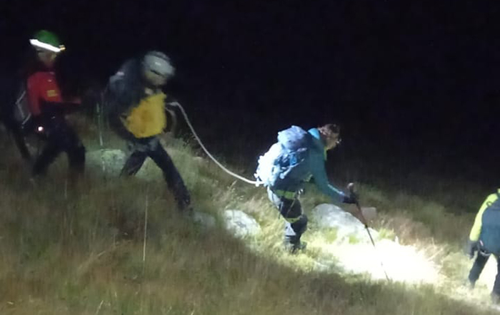Tragedia sull'Andolla, escursionista precipita nel vuoto. I tre compagni salvati nella notte