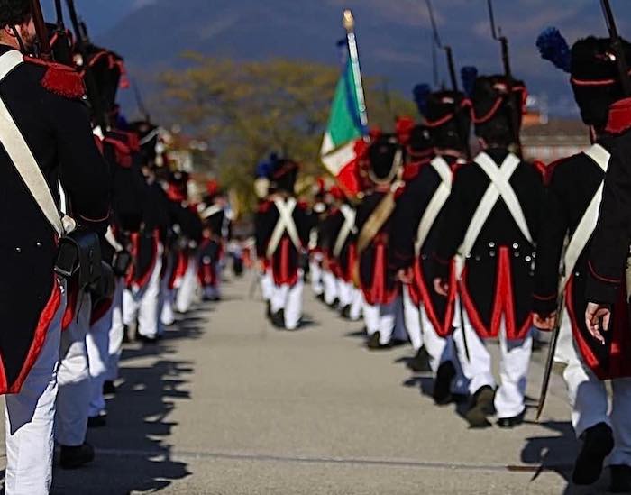 Calasca Castiglione: feste d'agosto, in campo la Milizia tradizionale 