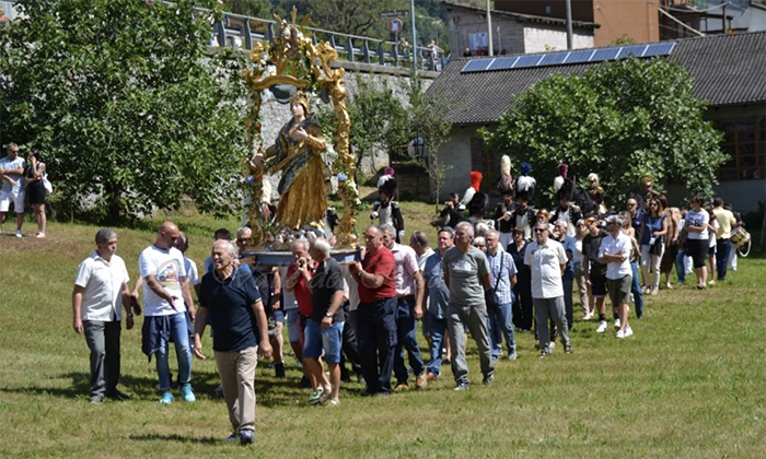Con la Milizia la Madonna dell'Assunta al Santuario della Gurva. Foto e video