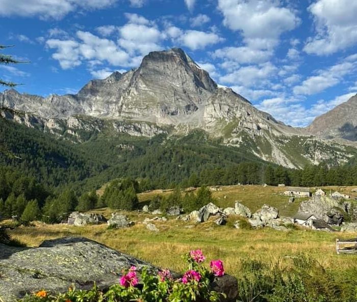 La prima camminata Varzo-Veglia ricordando Fabrizio Montanari 
