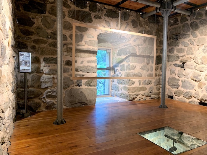 Nuovo allestimento nella Torre di Battiggio, la storia delle miniere d'oro - Foto