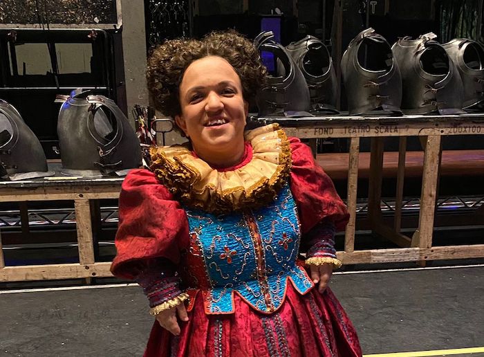Giovanna Zavettieri sul palco della Scala, l'avvocato domese impegnata nel Don Carlo