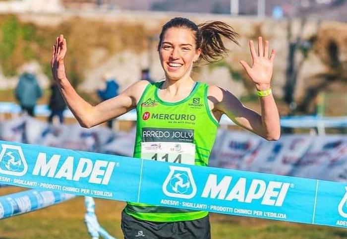 Giovanna Selva sul primo gradino del podio nel Cross di Luserna