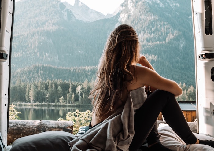 Campeggi glam e aree sosta a 5 stelle: le nuove regole del turismo itinerante