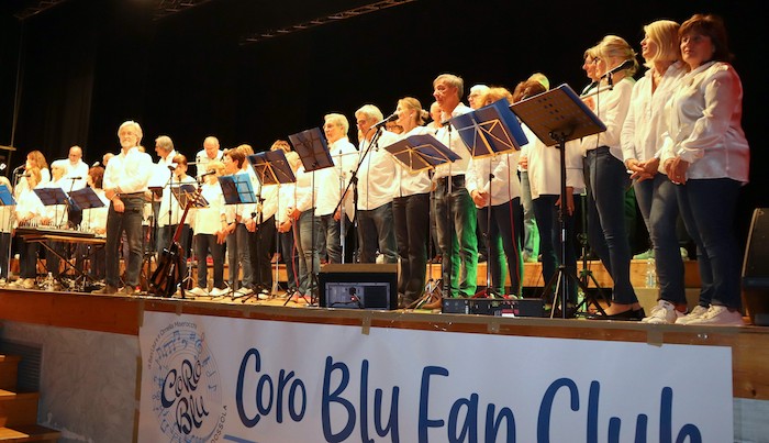 Il coro Blu dei fratelli Miserocchi in concerto a Malesco