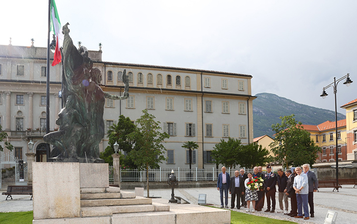 Omaggio alla Patria e contributo benefico dai Cavalieri dell'Anioc