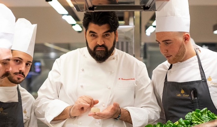 Cannavacciuolo ospite a Domosofia Gourmet, via Rosmini ristorante a cielo aperto 