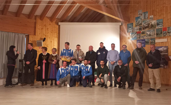 Calcio sulla neve: in Kongresshaus la premiazione dell'Italia. Foto e video