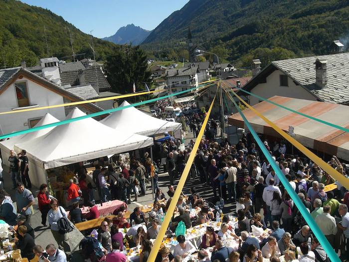 Castagnata coimese, si parte 