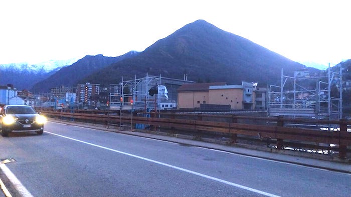 Lavori al ponte sull'Ovesca: verso la riapertura del cantiere