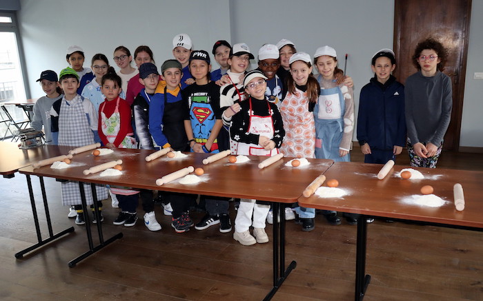 Piccoli cuochi crescono: gli alunni delle Milani a lezione di cucina e alimentazione