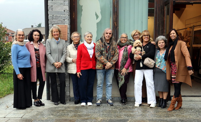 Giulio Adobati e le sue allieve in mostra al Croppo di Trontano