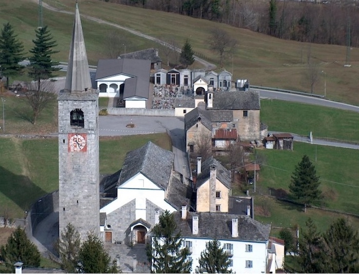 Crodo: si restaura il campanile, la parrocchia raccoglie fondi  