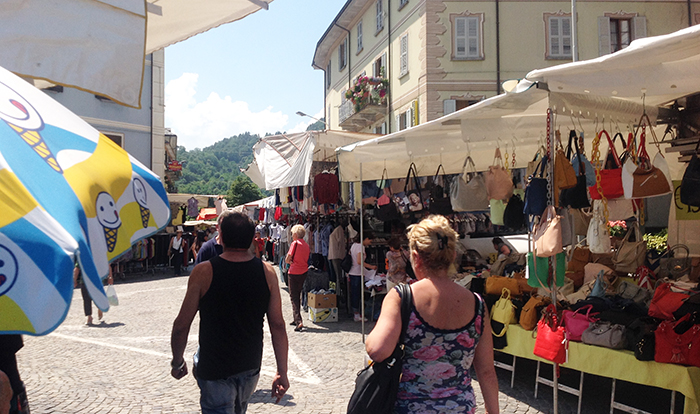 Ancora borseggi, al mercato e nei grandi magazzini, a danno dei turisti svizzeri