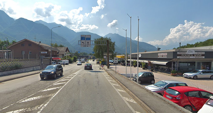 Fa inversione e va sbattere contro un'auto in transito. Ancora un incidente in regione Nosere