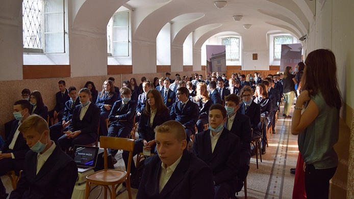 L'alberghiero Rosmini riparte in sicurezza e con due borse di studio
