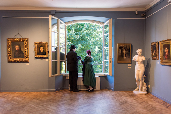 Disegno, ceramica e intaglio i corsi alla Scuola di Belle Arti Rossetti Valentini 