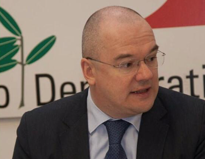 Il futuro dell'Italia e del governo. Incontro a Domo con Enrico Borghi