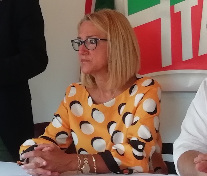 Mirella Cristina: gli anni che verranno? Princìpi solidi e cura del territorio, lavoro per questo