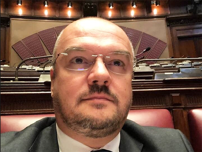 È terminata la quarantena dell'onorevole Enrico Borghi: "Lavorerò nei modi e forme consentiti"