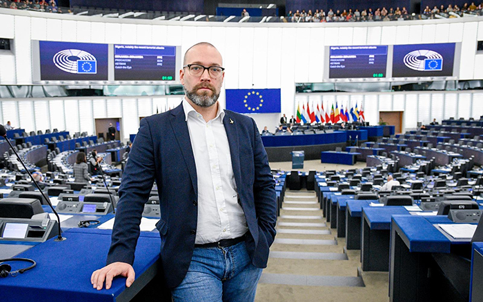 Intervento dell'ossolano Alessandro Panza sul Recovery fund durante la sessione plenaria del Parlamento Europeo. Video