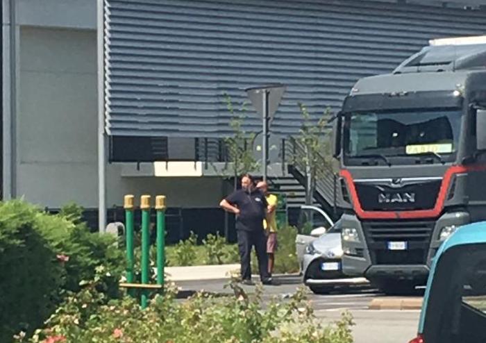 Pallanza: incidente tra tir e utilitaria, problemi al traffico - Foto