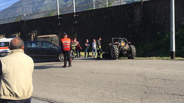 Incidente a Premosello: auto contro trattore