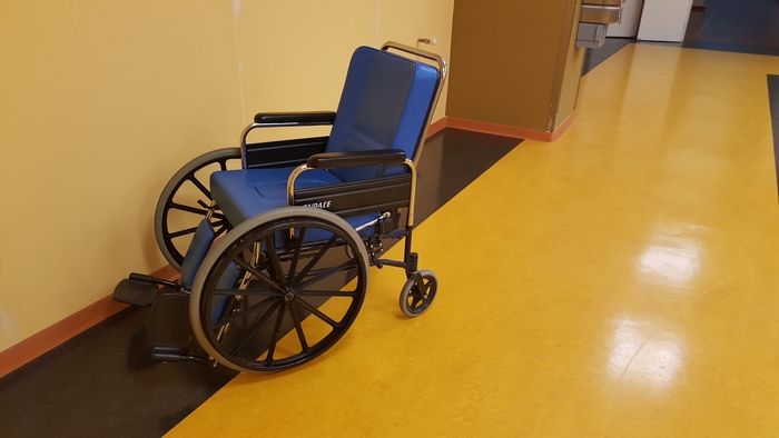 Turni masscranti e organici ridotti: infermieri e operatori protestano contro la Regione