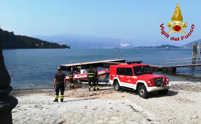 Nessuna traccia dell’82enne verbanese caduto in acqua dal traghetto