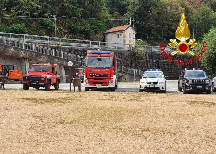 Settantenne trovata morta nel greto di un rio