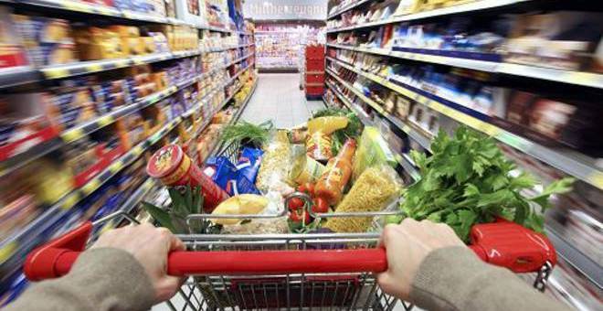 Verbania tira dritto: avanti con l’orario ridotto domenicale dei supermercati