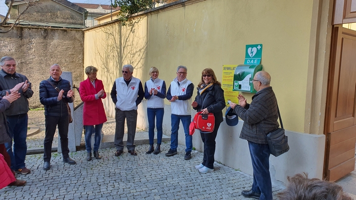 Un defibrillatore per piazzetta Fasana e San Vittore