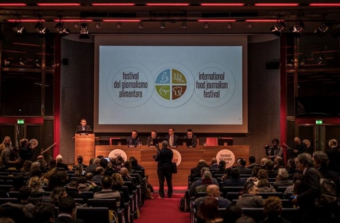 Gli studenti del “Maggia” al Festival internazionale del giornalismo alimentare