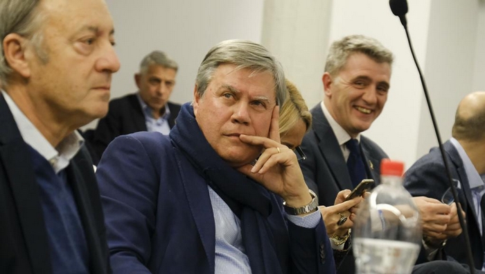 Alta tensione tra ex alleati: scintille Montani-Albertella