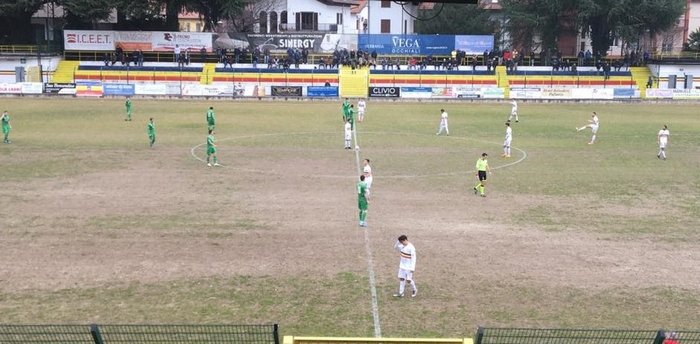 Colpo di coda del Verbania: 1-0 alla Fezzanese. Biancocerchiati via dall’ultimo posto