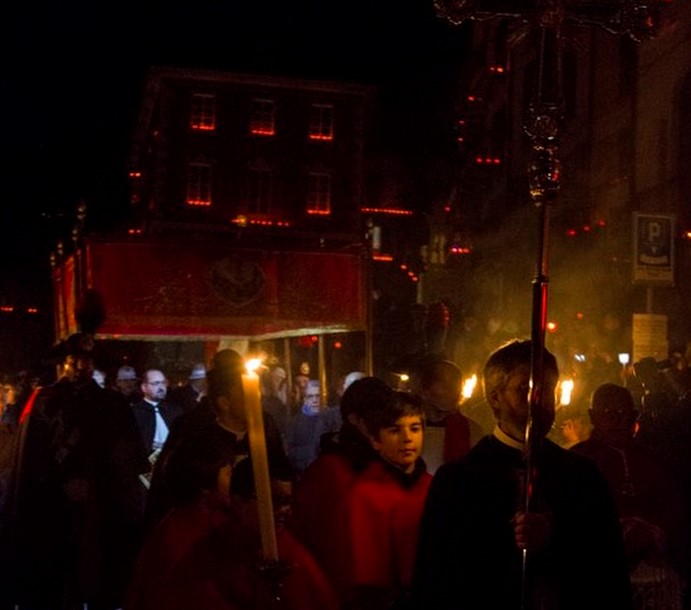 A Cannobio la celebrazione del miracolo della Sacra costa e i lumineri