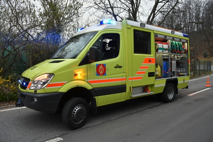 Casa in fiamme: ingenti danni e nessun ferito