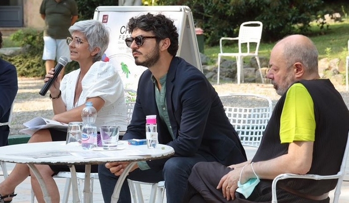 Il Cross Festival ...in cammino. Spettacoli itineranti da luglio a settembre