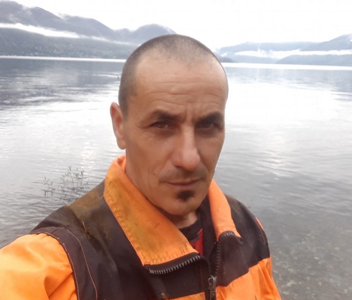 È un frontaliere padre di tre figli la vittima dell’incidente di moto a Fondotoce