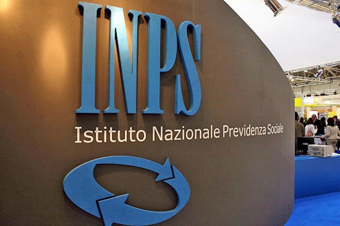 L’Inps chiude gli uffici al pubblico: informazioni per telefono o in via telematica