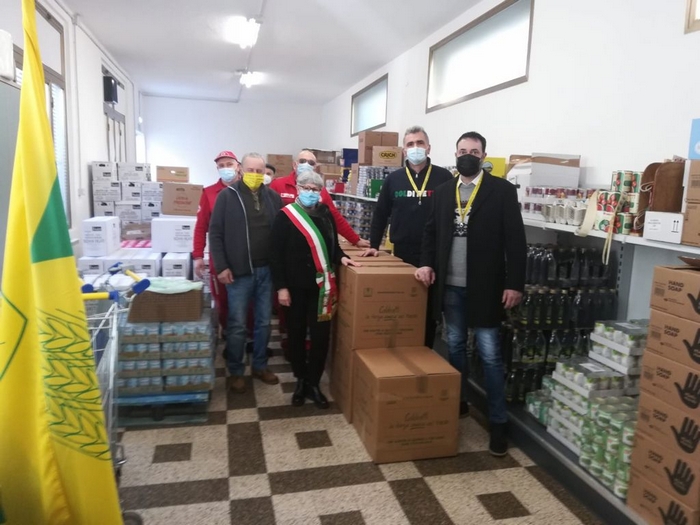 La solidarietà alimentare dei produttori di Coldiretti