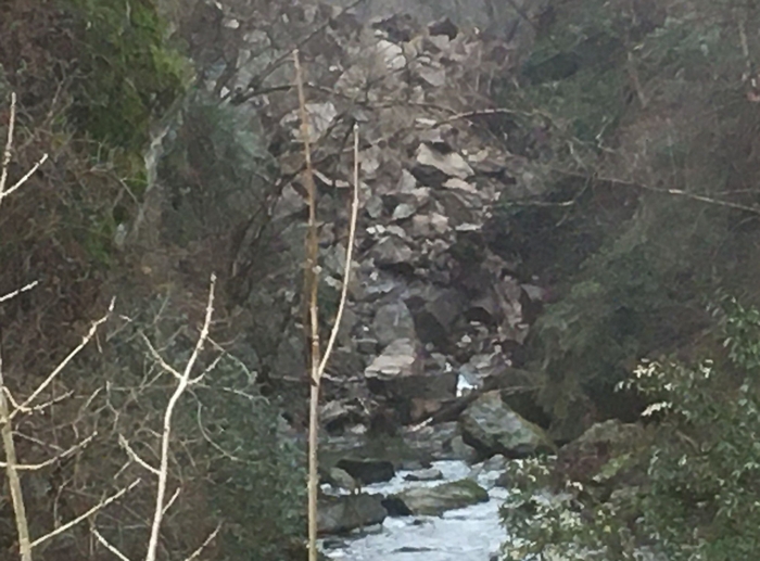 Frana nel torrente, mercoledì l'incontro col geologo