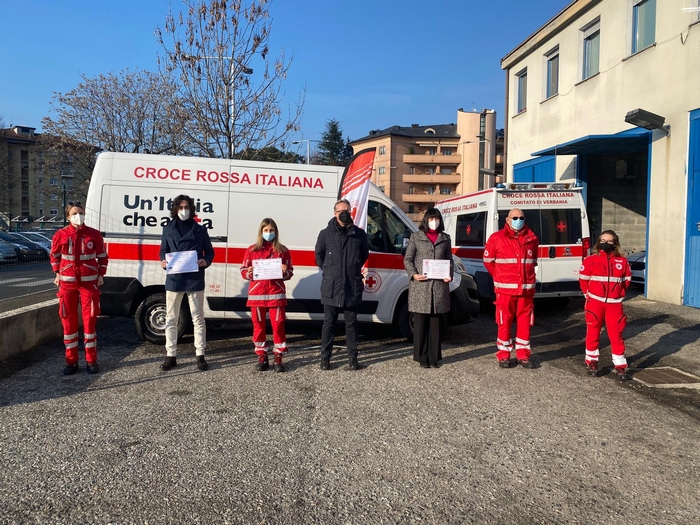 A tre studenti universitari le borse di studio della Croce Rossa intitolate alla benefattrice Castelletti