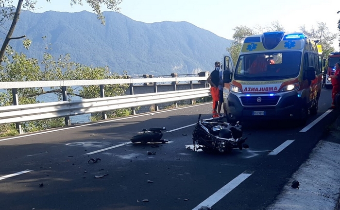 Gravi traumi ma non è in pericolo di vita il 28enne frontaliere ferito in moto sulla ss34