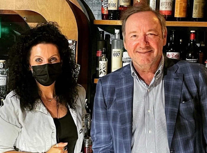L'aperitivo verbanese in incognito del due volte premio Oscar Kevin Spacey 
