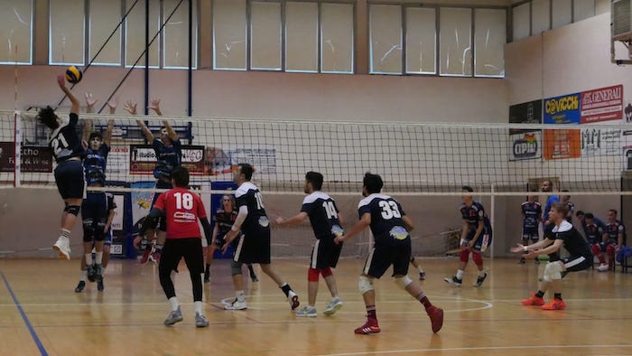 Volley: lo Studio Immobiliare VCO Domo cede al Santhià 
