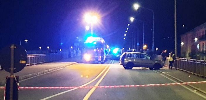 Perse il controllo dell'auto travolgendo una famiglia: 26enne a processo