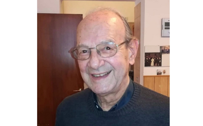 La famiglia rosminiana piange don Ceschi